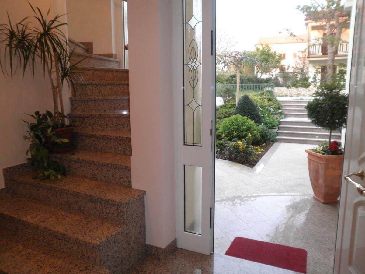 Apartment Punat Bagian luar foto