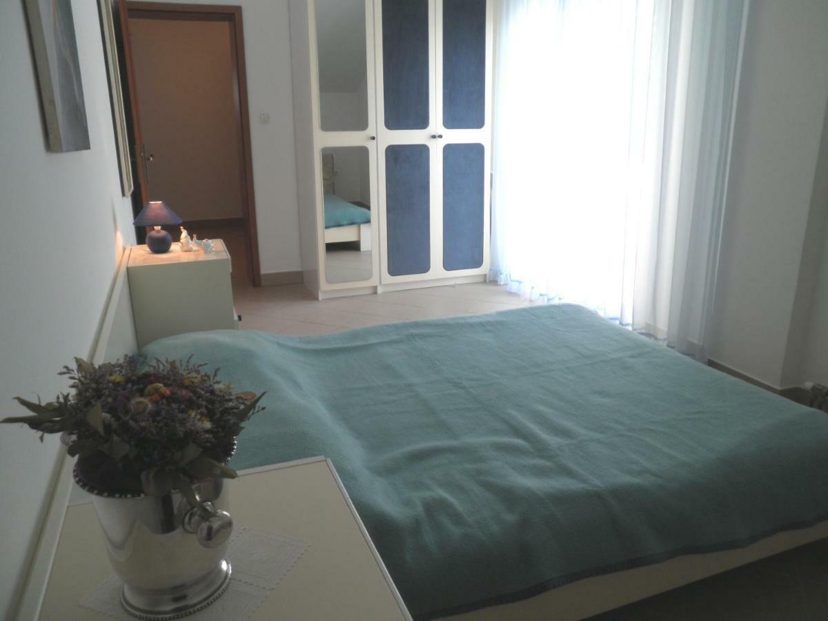 Apartment Punat Bagian luar foto